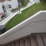 Uma Joia Pe Na Areia Nas Toninhas